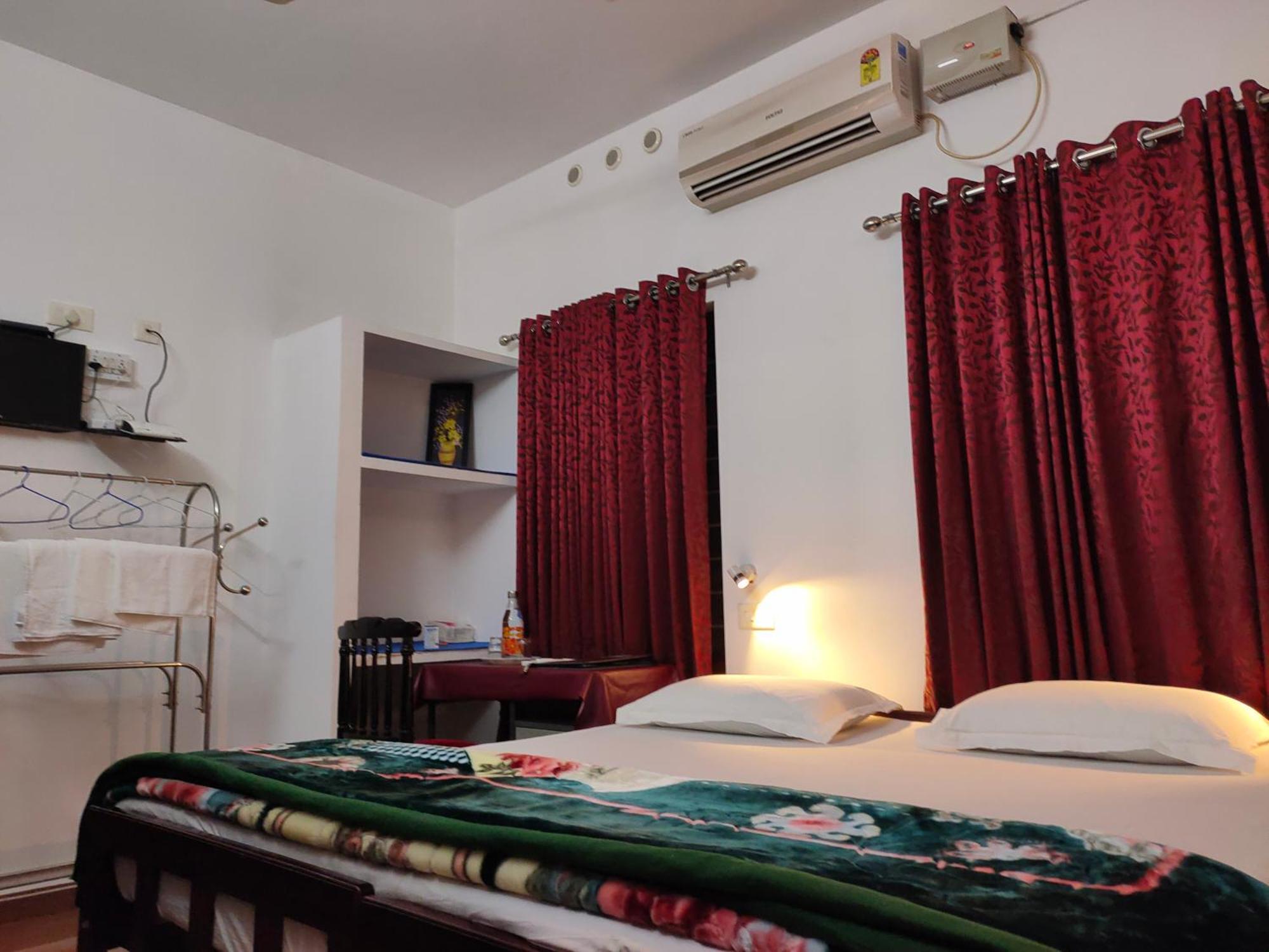 Kuttickattil Gardens Homestay コッタヤム エクステリア 写真