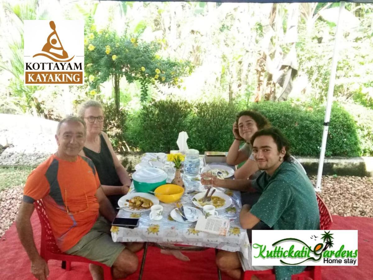 Kuttickattil Gardens Homestay コッタヤム エクステリア 写真